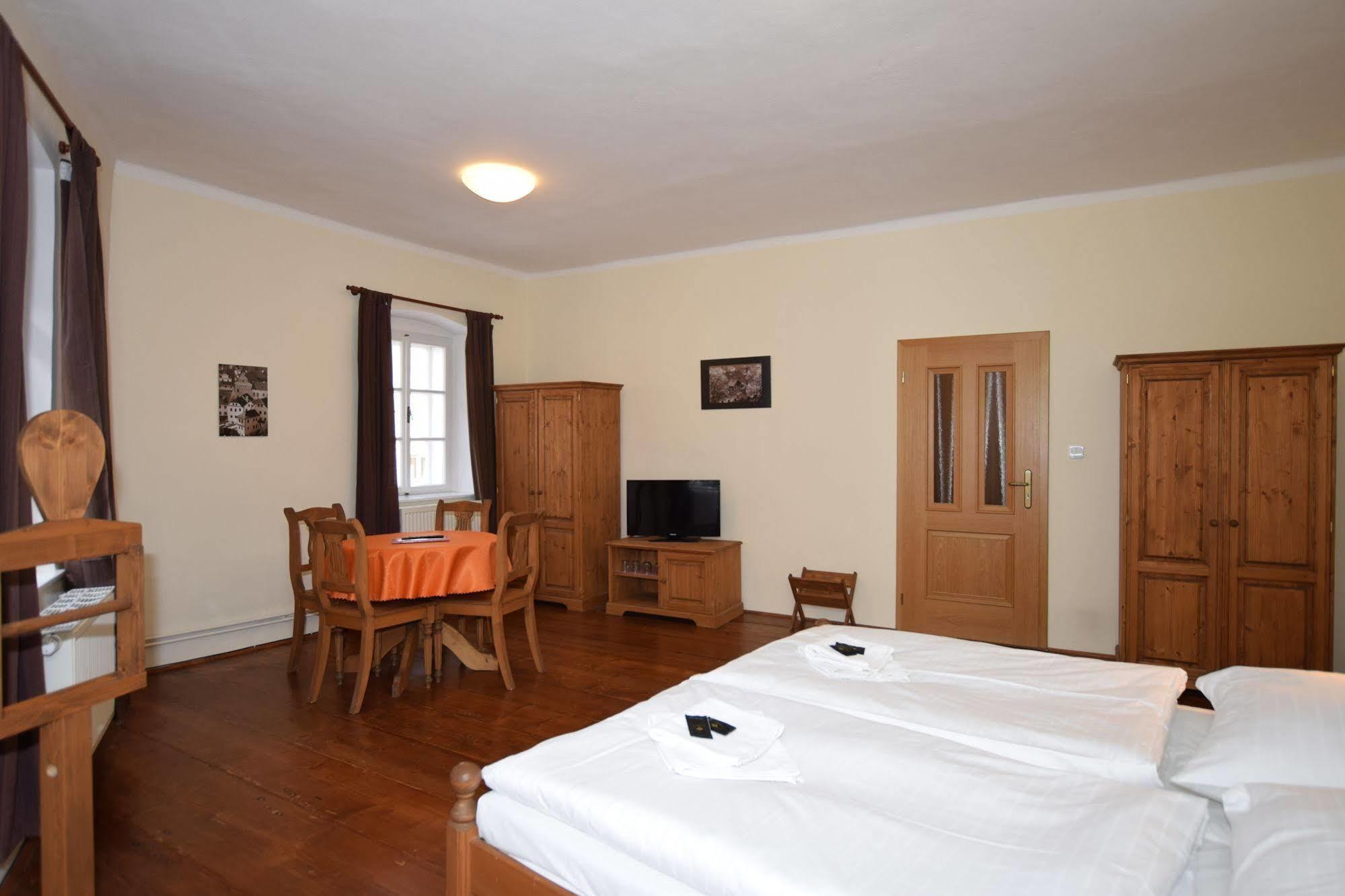 Pension Zamecka Apartma - Castle Apartments Český Krumlov Eksteriør billede